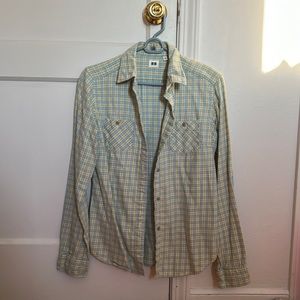 Uniqlo Women’s light blue and yellow plaid flannel
